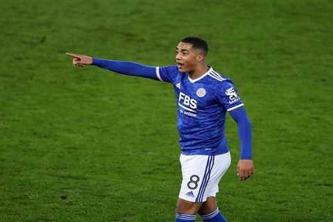 Arsenal ‘meet representatives of Youri Tielemans’ as Gunners line up transfer swoop for Leicester..