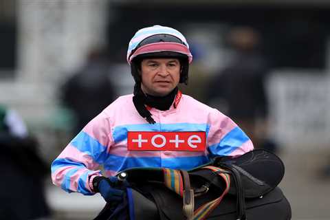 Jockey Robbie Dunne to appeal against 18-month ban for bullying Bryony Frost