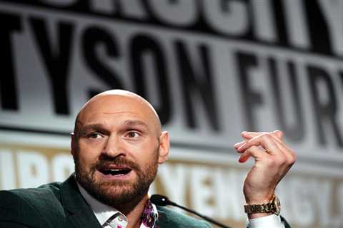 ‘He’s won the Lottery’ – Tyson Fury gives little ‘s***’ Dillian Whyte ultimatum over signing deal..