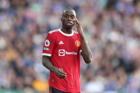 Kevin Phillips tips Aaron Wan-Bissaka to leave Manchester United this summer