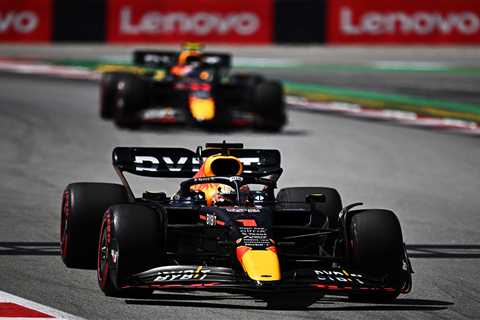 Verstappen capitalises on Leclerc’s engine failure at Spanish GP as Lewis Hamilton recovers after..