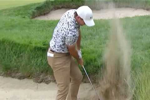 Rory McIlroy unloads on bunker in fit of U.S. Open rage, still shoots 67