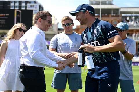 Jos Buttler gives Eoin Morgan two bottles of wine worth £880 after taking over as England cricket..