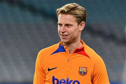 Transfer news LIVE: Barcelona push Frenkie De Jong to Man United as Liverpool ‘receive Roberto..