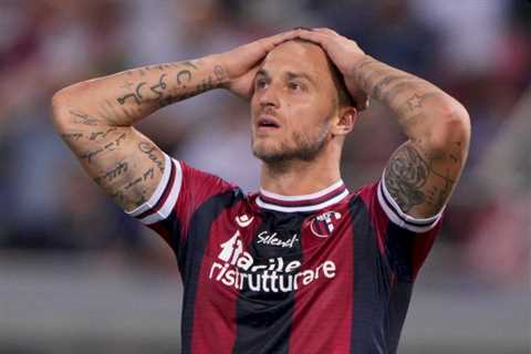 Marko Arnautovic’s agent speaks out on Manchester United offer as striker considers transfer request