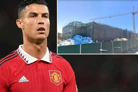 Cristiano Ronaldo to buy golf club and destroy it – as it spoils view from £17m mansion