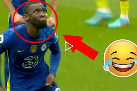 FUNNY Football Soccer MOMENTS