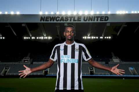 Alexander Isak ‘turned down Manchester United transfer’ in order to sign for Newcastle