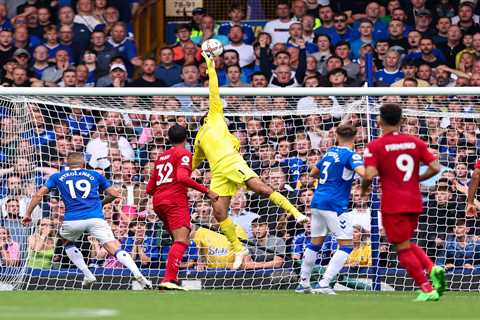 Napoli vs Liverpool: Live stream, TV channel, team news and kick-off time for Champions League clash