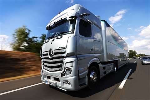  Mercedes F1 trucks biofuel trial reduces CO2 emissions by 89% 