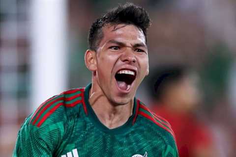 Man Utd have four players who could block £27m Hirving Lozano transfer