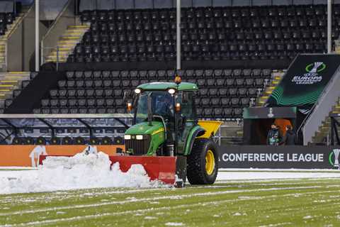 Before Arsenal play Bodo Glimt on a plastic pitch, teams likes QPR and Luton used artificial turf..