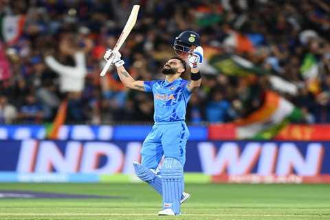 ‘Best game of cricket EVER’ – India beat rivals Pakistan on final ball in World Cup classic leaving ..