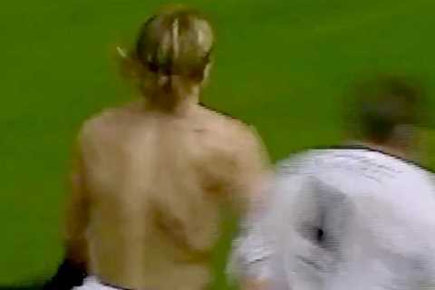 Diego Forlan was forced to play Man Utd game without top on after celebrating goal