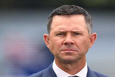 Australia cricket legend Ricky Ponting rushed to hospital after heart scare while commentating on..