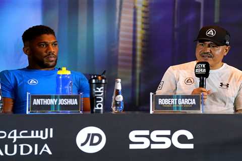 Anthony Joshua splits from second coach in year after Oleksandr Usyk loss as he heads to US to..