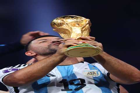Fans convinced Sergio Aguero has fashioned his own World Cup medal after joining Argentina’s..