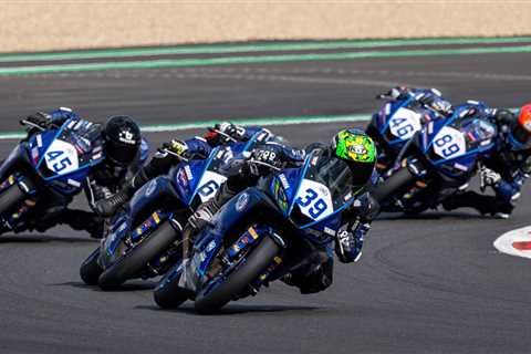 Registrations open for 2023 Yamaha R3 bLU cRU European Championship