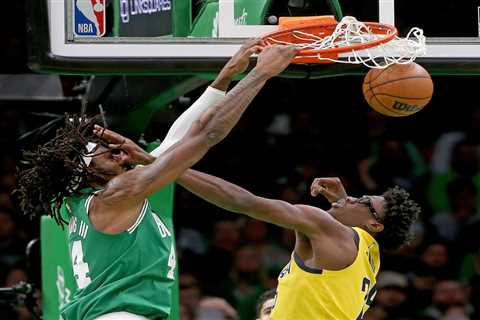 The Boston Celtics Deal With Home Crowd Boos As Dream Start Becomes A Nightmare