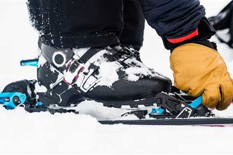 A Guide to Snowboarding Touring Bindings