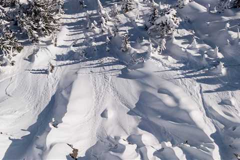 Avalanche Safety Tips For Backcountry Skiing and Hiking