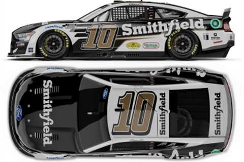 No. 10 Smithfield Ford Racing: Aric Almirola Las Vegas Advance