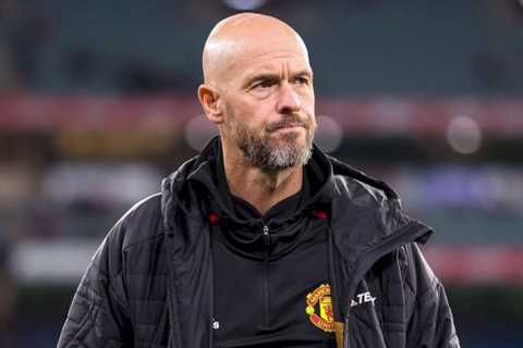 Ten Hag reveals two Man Utd stars are injury doubts; sends message to squad after Carabao Cup win