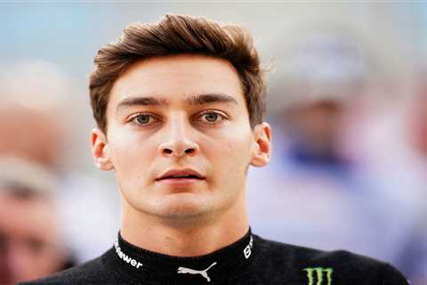 George Russell’s throwaway comment hints at big problem for Mercedes boss Toto Wolff after horror..