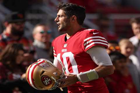 NFL Insider Names 1 Surprising Team Where Jimmy Garoppolo Could Land