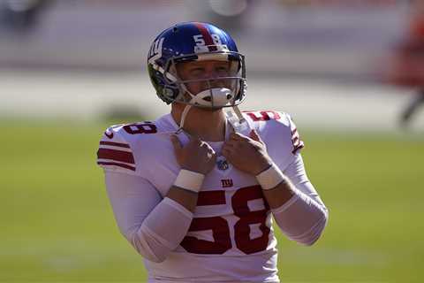 Giants are re-signing long snapper Casey Kreiter