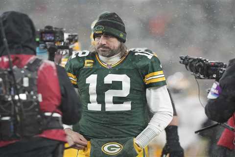 NFL Analyst Has A Strong Feeling About Aaron Rodgers’ Situation