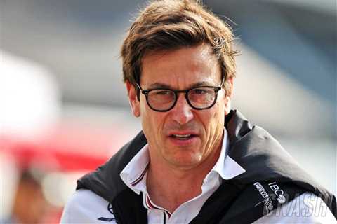 Toto Wolff on the big money in F1, part-owning Mercedes, and his plan to sell shares |  F1