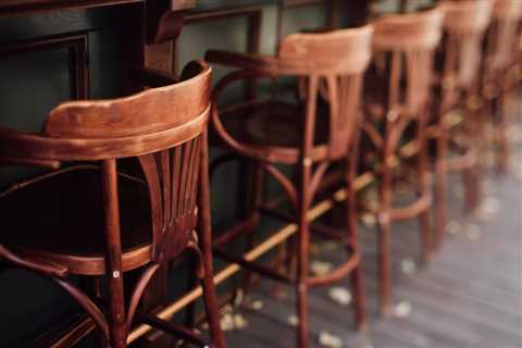 Best Bar Stools for Comfort and Style – Our Top Picks