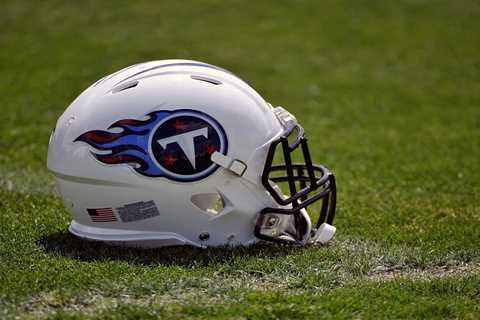 Fans React To Titans Rumor Of Moving Up In The Draft