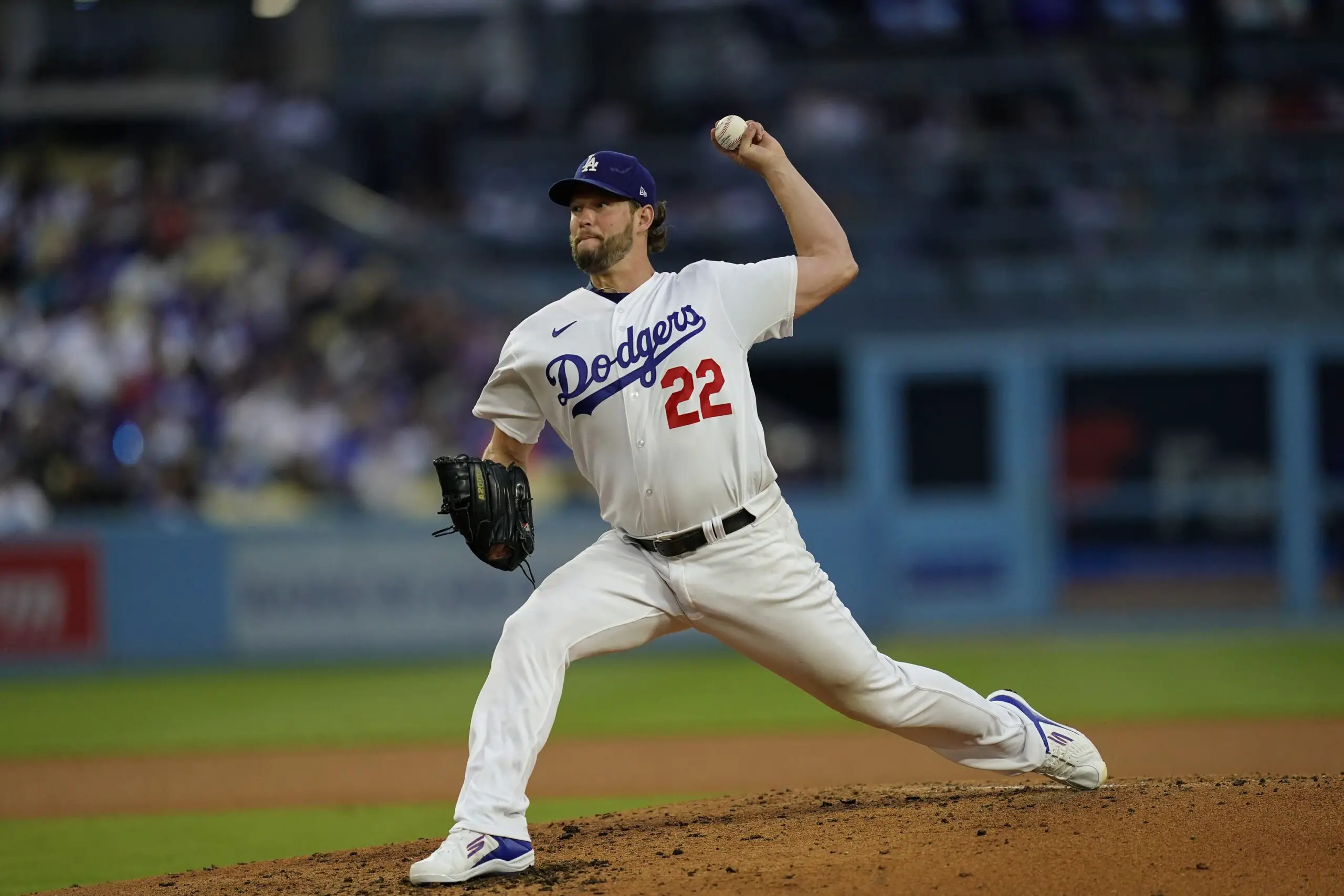 Dodgers News: Dave Roberts Snaps Back At Question About Removing Clayton Kershaw from 2 Hitter