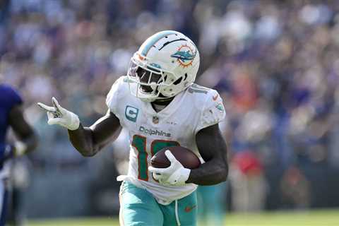 Dolphins-Chiefs: Tyreek Hill stirs pot before NFL schedule is even out