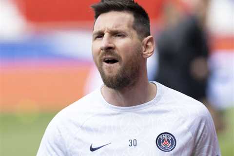 Report: PSG suspend Messi 2 weeks for unauthorized trip to Saudi Arabia