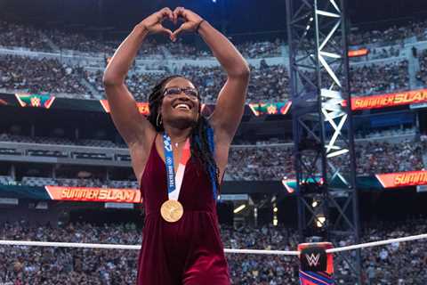 Olympic Gold Medalist Tamyra Mensah-Stock Signs With WWE