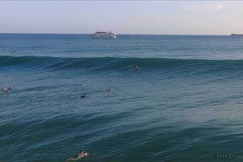 Ala Moana Bowls (May 3, 2023) First Real SW Swell!   4K