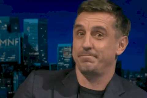 Gary Neville’s face says it all when Jamie Carragher states ‘Martin Keown was right’