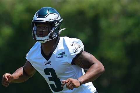 Eagles OTA practice notes ft. Jalen Hurts, Nolan Smith, D’Andre Swift, and others