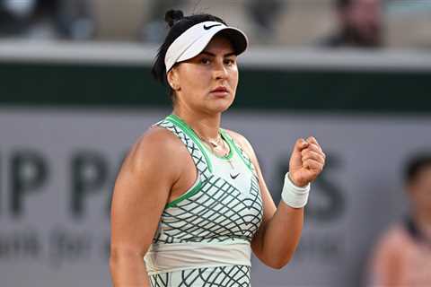 Andreescu Cruises Into Roland-Garros Third Round