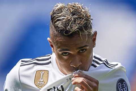 OFFICIAL: Mariano Diaz leaves Real Madrid