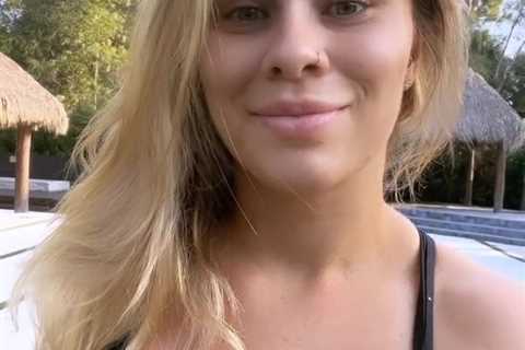 OnlyFans star Paige VanZant looks ‘the sexiest’ as former UFC ace stuns in very busty video