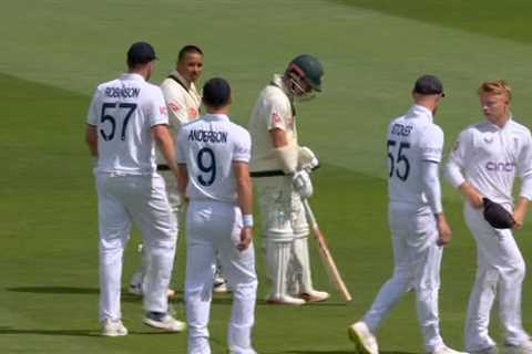 Australia star fires brutal putdown at Ollie Robinson during Ashes sledging as England star has to..