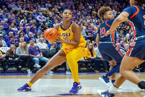 Sylvia Fowles passes LSU double-double ‘crown’ to Angel Reese