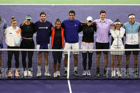 ATP, WTA Stars Unite For Mixed Doubles Exhibition At Indian Wells