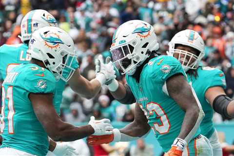 Raheem Mostert or Jeff Wilson Jr. — which running back will have a larger role for the Miami..