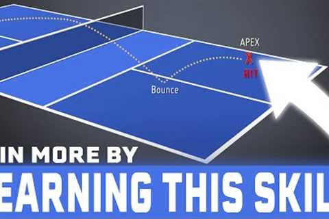 UNLEASH Your FOREHAND POWER! Master Pickleball's Forehand Roll and Avoid COMMON MISTAKES! 🔥