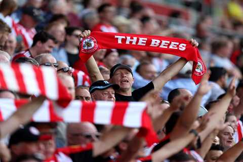 Brentford fans taunt Tottenham over Harry Kane's departure